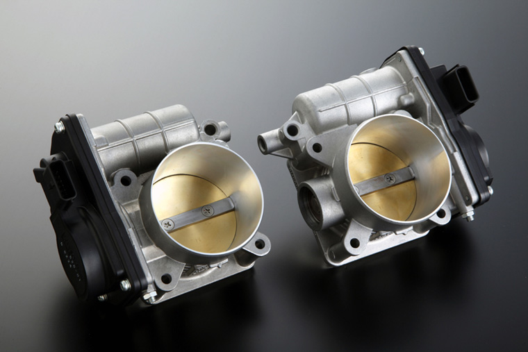 Mine's R35 GT-R Circuit Version High-Flow Throttle System Picture
